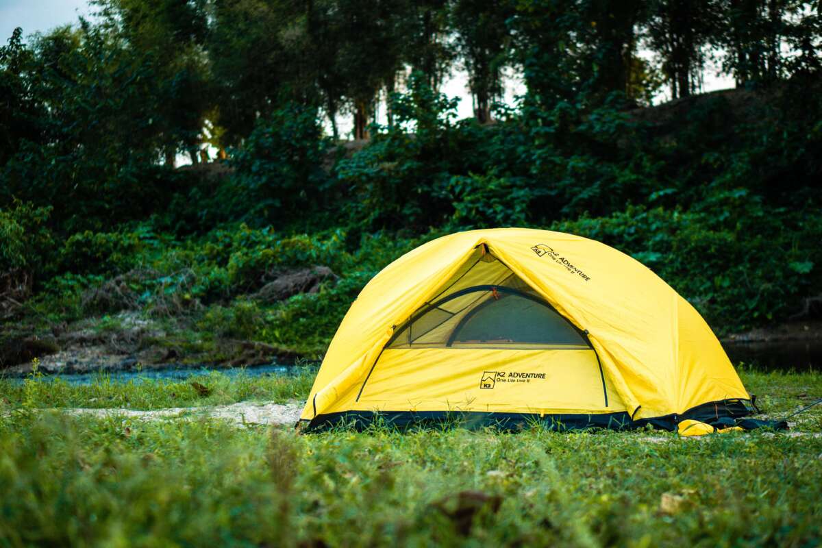 Ile kosztuje camping na Mazurach
